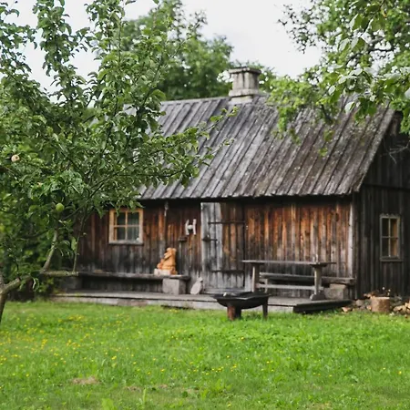 Paerdi Talu Aidamaja *