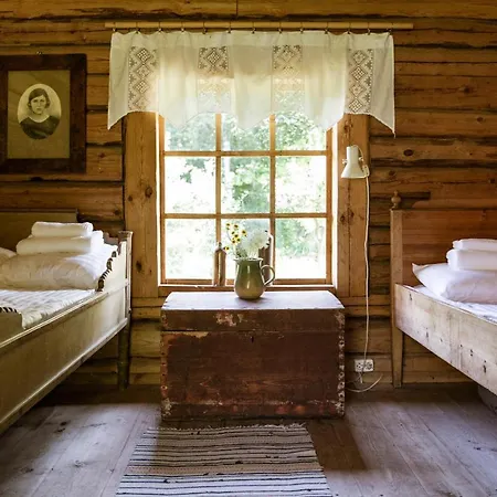 게스트하우스 Paerdi Talu Aidamaja Liiva (Saaremaa)